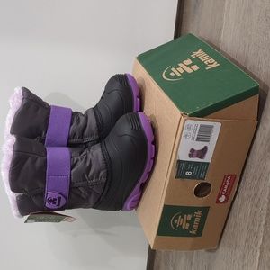 Kamik kids snowboots -NEW